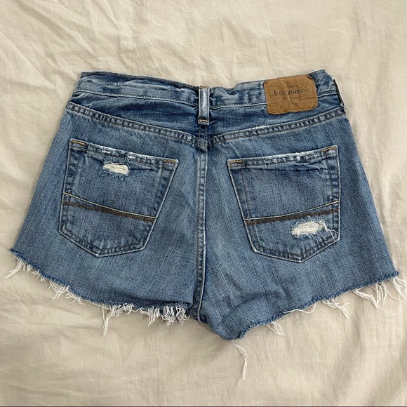 Abercrombie High Rise Jean Shorts - Picture 2 of 3